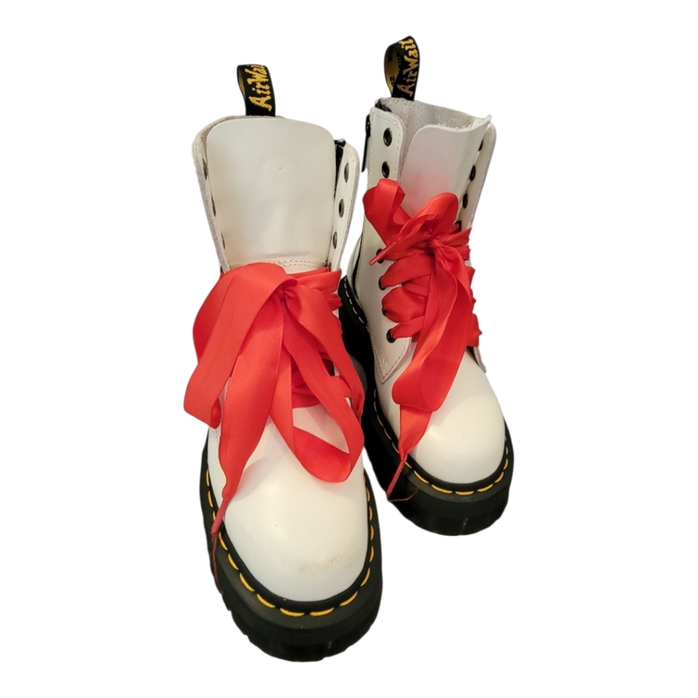 😍Dr. Martens White Boots with Vibrant Red Ribbons